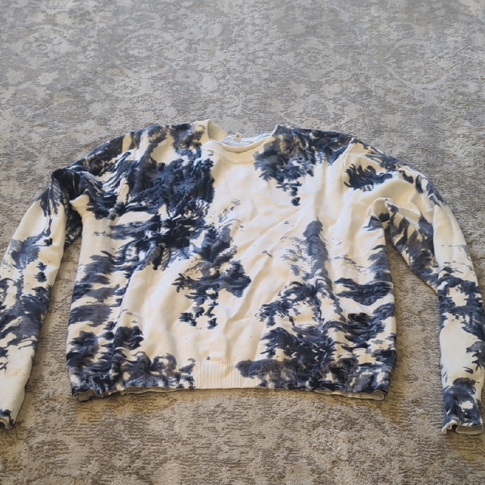 Blue and White Tie-Dye Sweatshirt